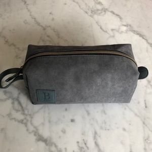 NWOT microfiber suede Dopp kit